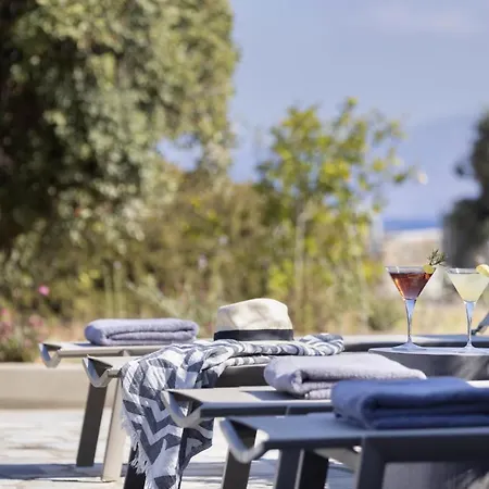 Stunning Beachfront 3br That Has It All! * Ambelas