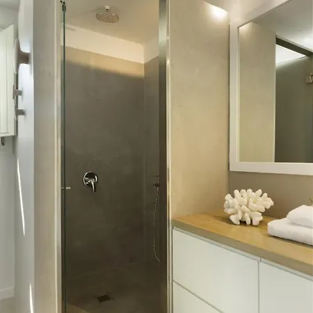 Stunning Beachfront 3br That Has It All! * 安倍拉斯