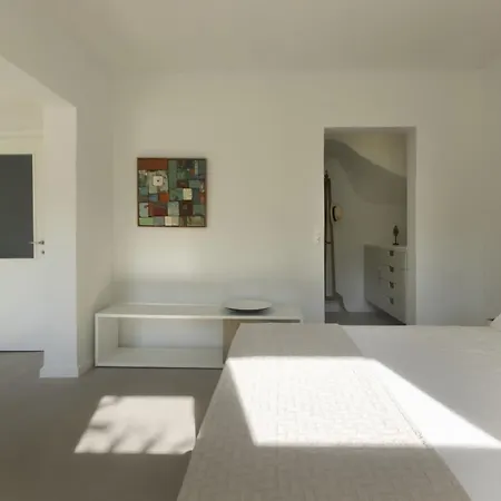 Stunning Beachfront 3br That Has It All! 别墅 *