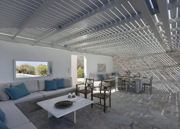 Stunning Beachfront 3br That Has It All! * Ambelas