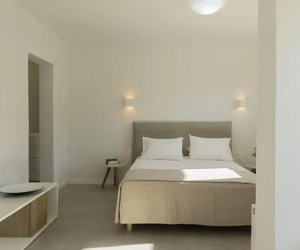 Stunning Beachfront 3br That Has It All! Villa Ambelas